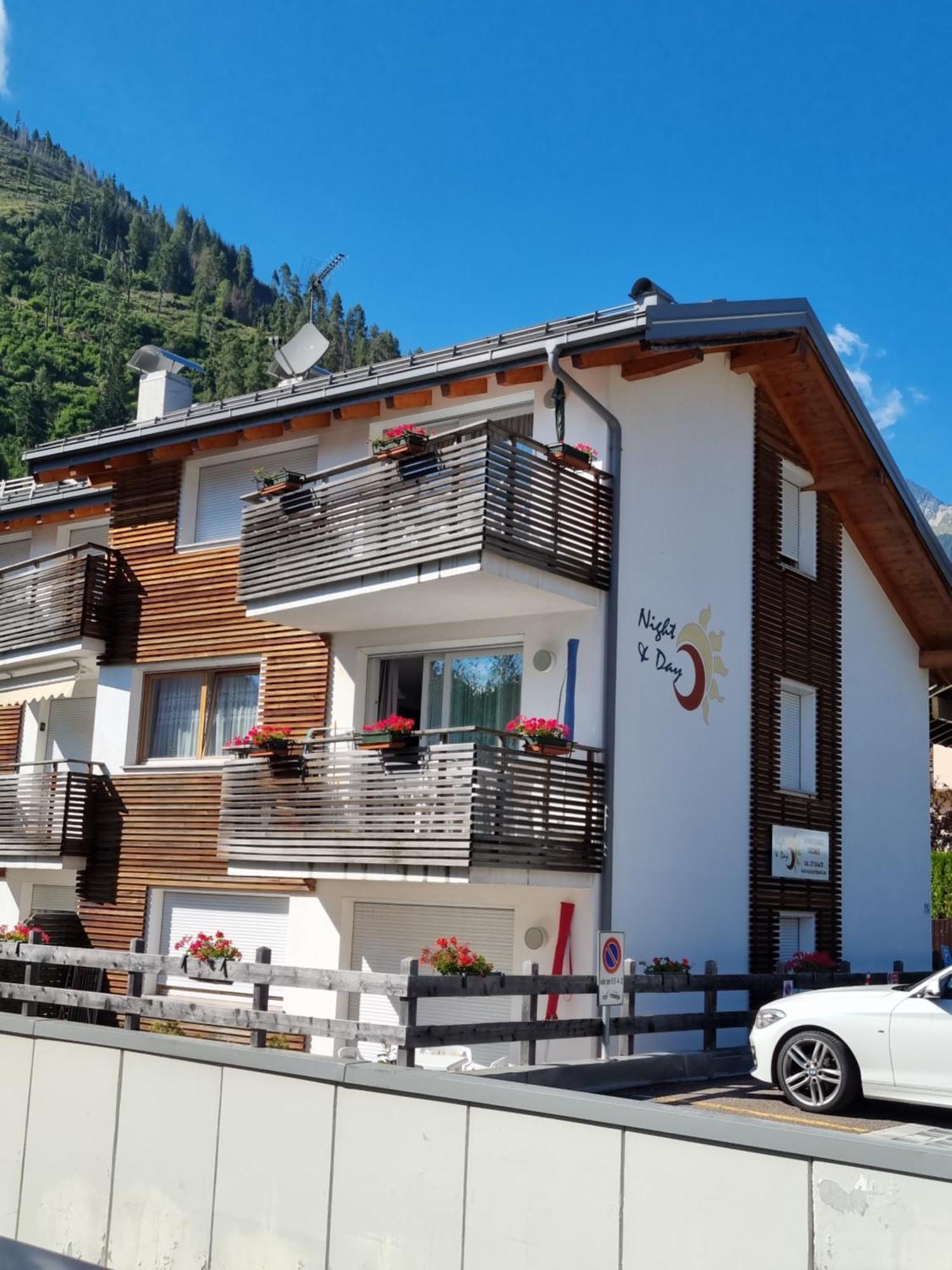 Night And Day Apartment Predazzo Exterior foto